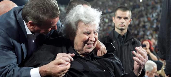 Το ιατρικό ανακοινωθέν για το καρδιακό επεισόδιο που υπέστη ο Μίκης Θεοδωράκης